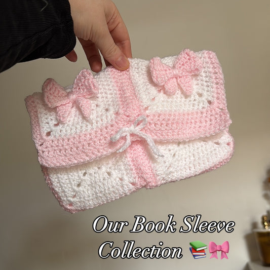 Cutesy Bow Booksleeve 🎀